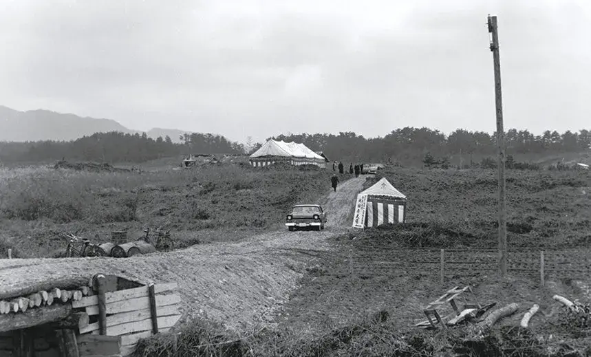 1961年 スターライトの原点の地｢栗東工場｣の地鎮祭が執り行われた