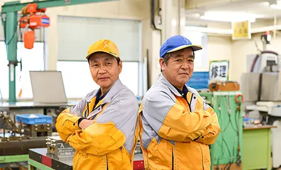 型にハマらず突き進め!スターライトの金型技術